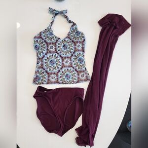 Merona tankini, burgundy paisley multi with coordinating cover up, Size M